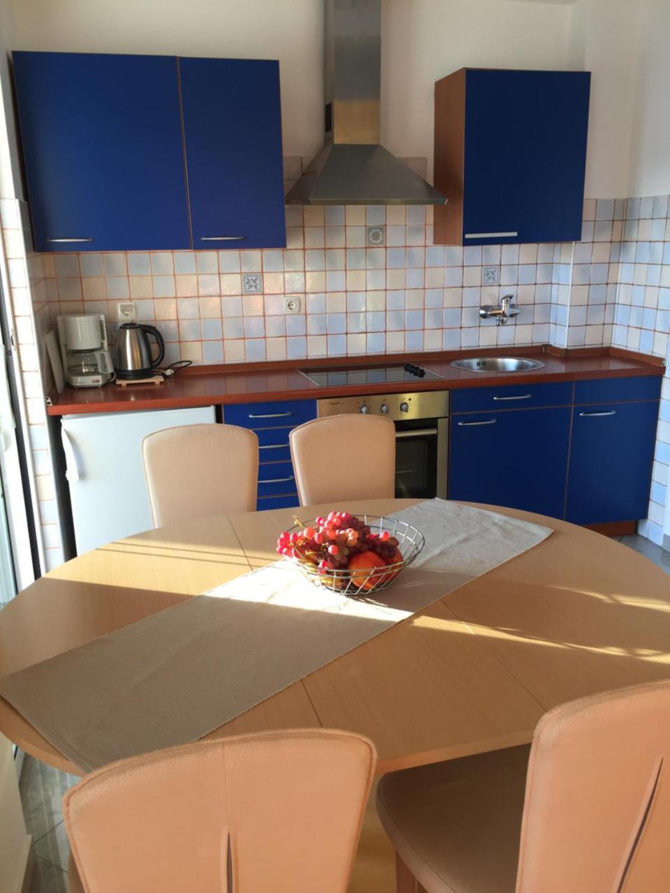 Apartments Nautica Barbat na Rabu Екстер'єр фото